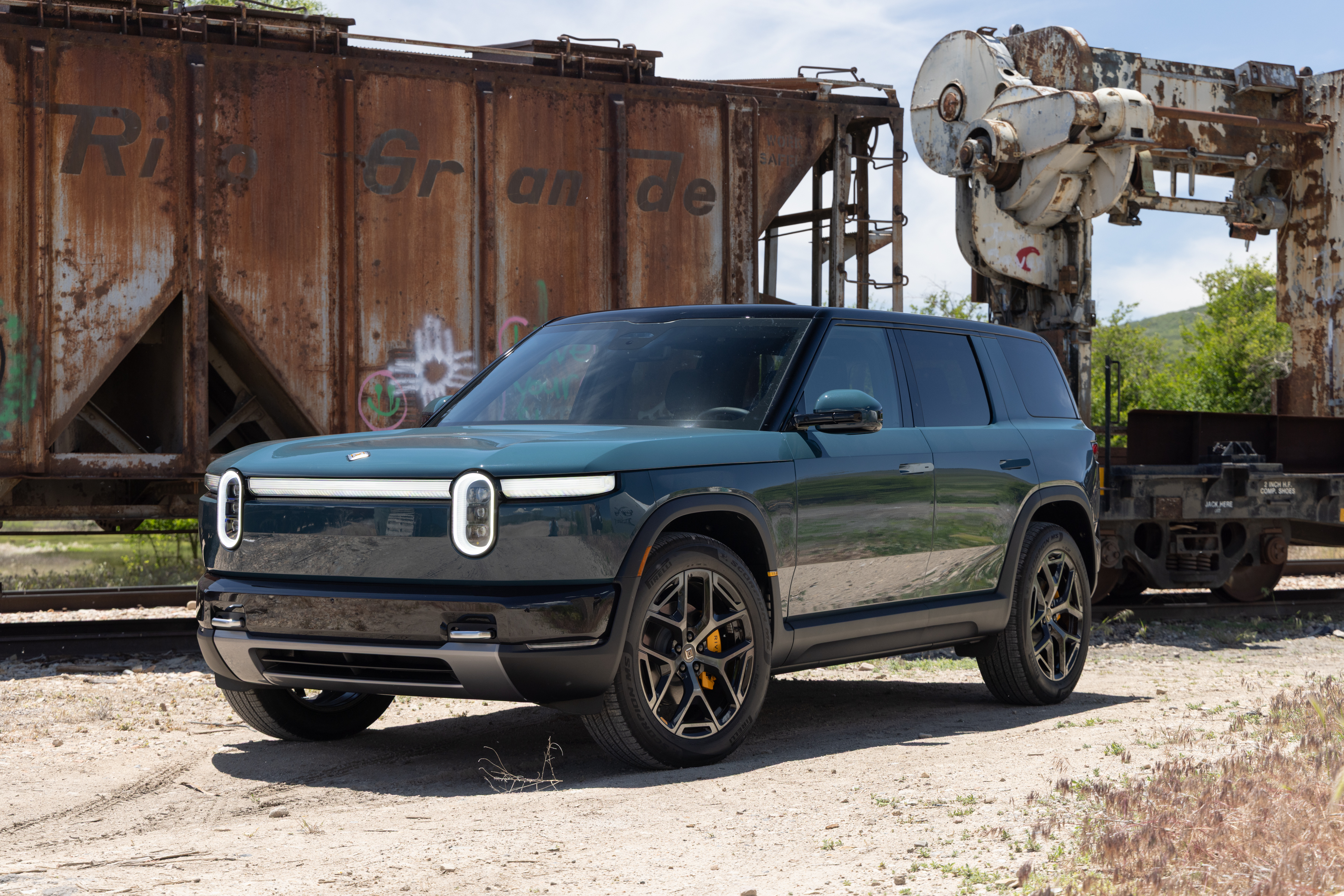 2026 RIVIAN R2